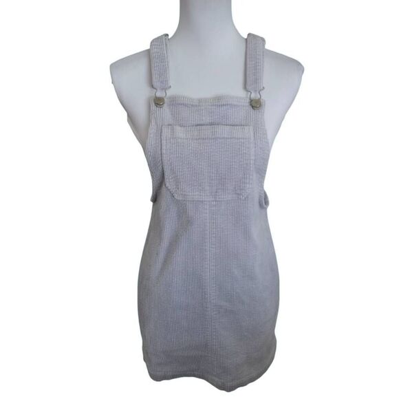 WILD FABLE LAVENDER CORDEROY OVERALL MINI DRESS SZ.XS GUC - Picture 2 of 8